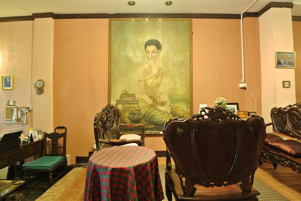 พิศมร เกสต์เฮ้าส์ Hotel เชียงใหม่ ภายนอก รูปภาพ
